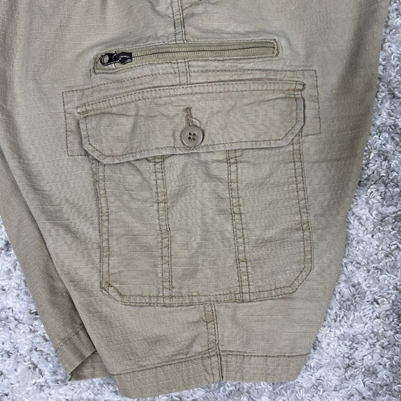 WearFirst Cargo‎ Shorts Size 40 Beige Pockets Cotton Tactical Causal Hiking - Picture 4 of 11